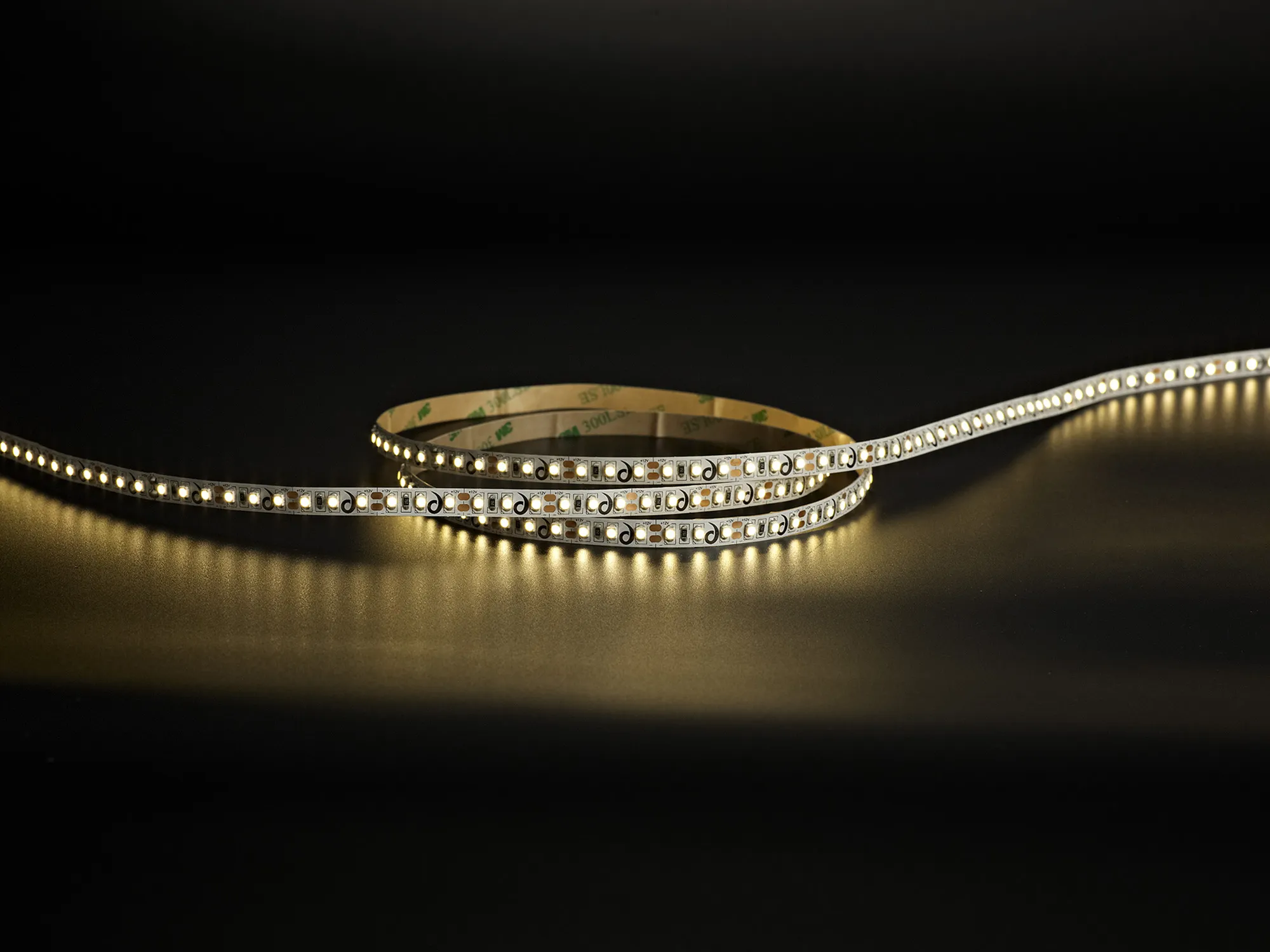 Axios Select 12V IP20 9.6W/m 3528 120LED/m Strip Lighting Dlux IP20 Strip